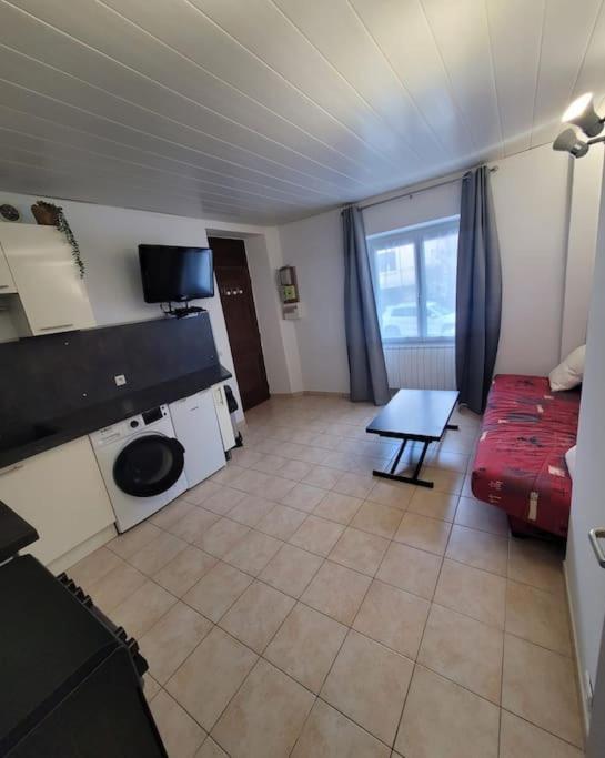 Calme Apartment *